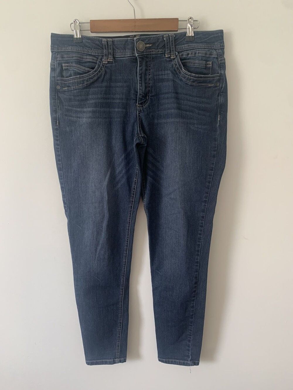 Democracy Jeans Women's Size 12 Blue Denim 'Ab' Technology Skinny Dark Wash